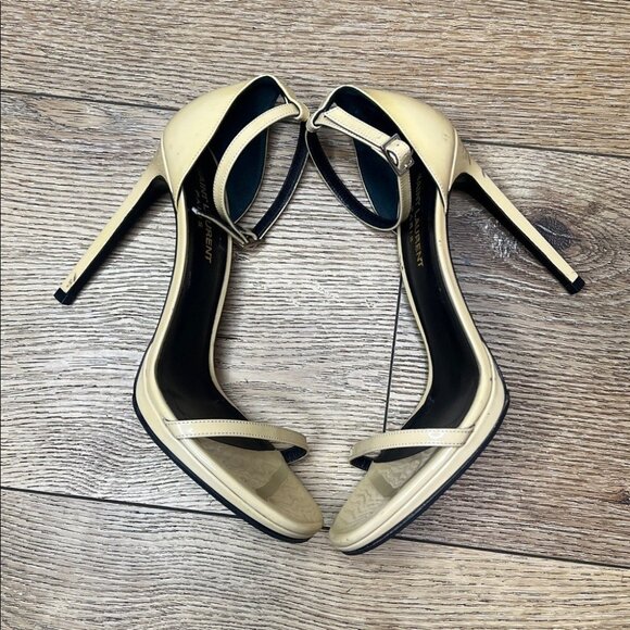 Saint Laurent Jane 105 Beige Patent Leather Heels - Picture 3 of 11